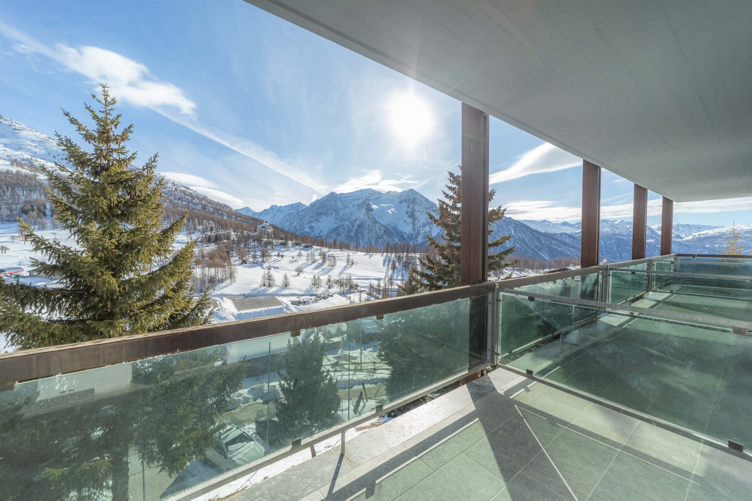 Gran-roc-camera-Junior-suite-balcone-1 GRAN ROC Sconto 15% HB